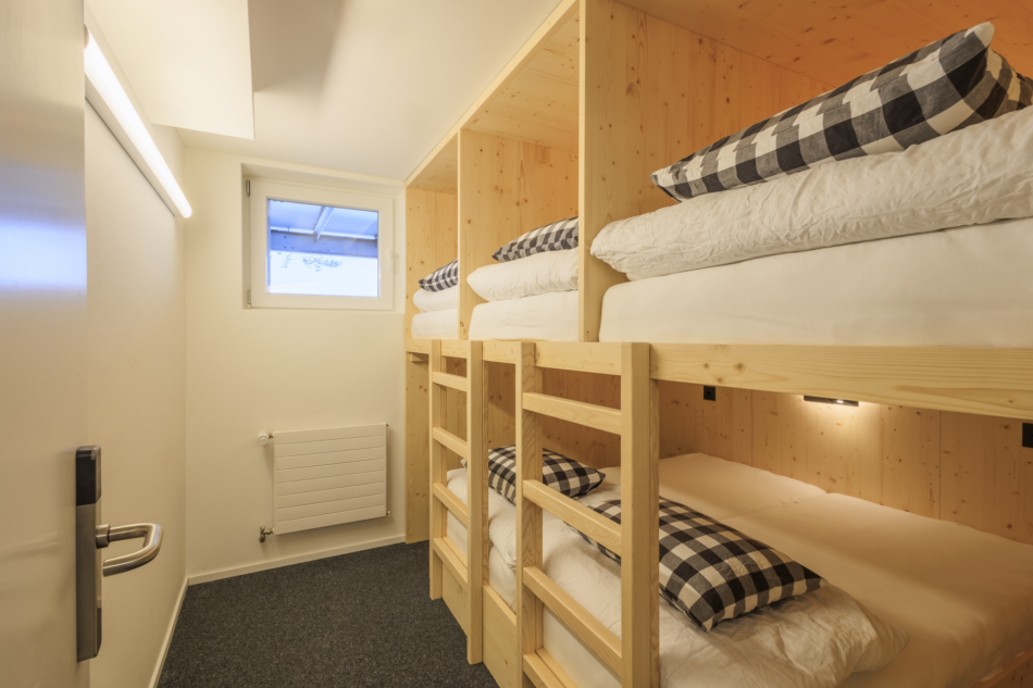 5-Bett-Zimmer-Gruppenunterkunft